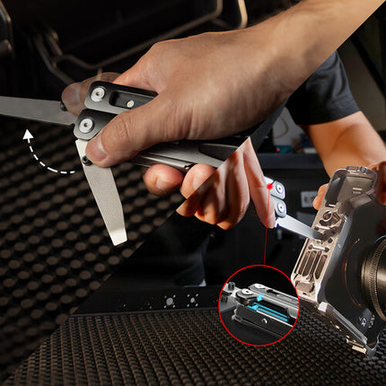 SmallRig EDC Multi-Herramienta Acero Inoxidable Cuchilla S440A Pliers imantado
