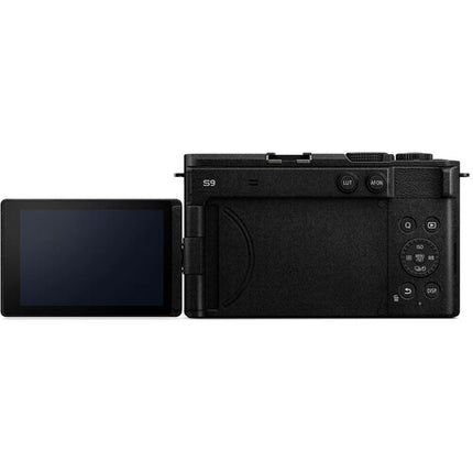 Panasonic LUMIX S9 Cámara Sin Espejo 24.2MP 4K60p Kit Esencial Negro