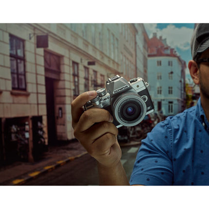 Olympus OM-D E-M10 Mark IV Cámara Sin Espejo Sensor 20.3MP Vídeo 4K 30p Pantalla Táctil 3.0"