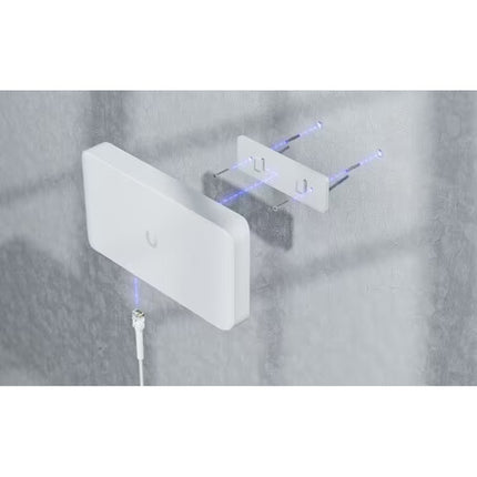Ubiquiti Device Bridge Switch Puertos 10G y 2.5G PoE+ Wi-Fi 7 Compatible para Montaje