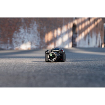 Panasonic LUMIX GH7 Cámara Sin Espejo con Lente Leica 12-60mm f/2.8-4 25.2MP 4K60 10-Bit