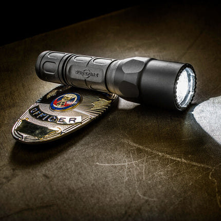SureFire G2X Law Enforcement Linterna LED 600 Lúmenes diámetro 1.25" negra
