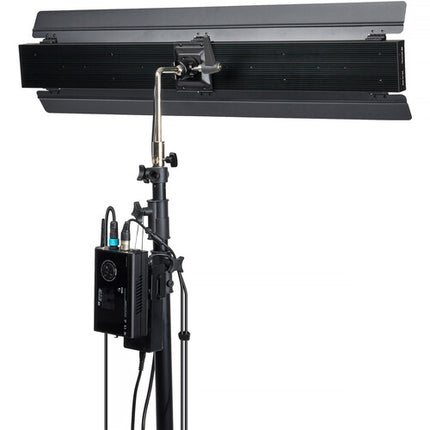 Genaray SSL-36-RGB Soft Strip Pixel LED Luz 36" 1310 Lux 2500-10000K con Barndoor y Estuche