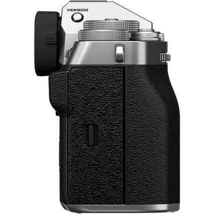 FUJIFILM X-T5 Cámara Sin Espejo 40MP 4K 60p con Lente 16-50mm f/2.8-4.8 y Accesorios Básicos