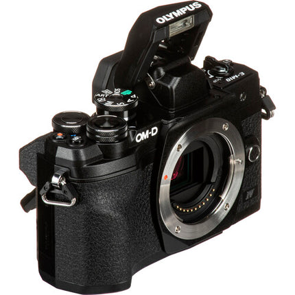 Olympus OM-D E-M10 Mark IV Cámara Sin Espejo 20.3MP UHD 4K30p Pantalla Táctil 180°