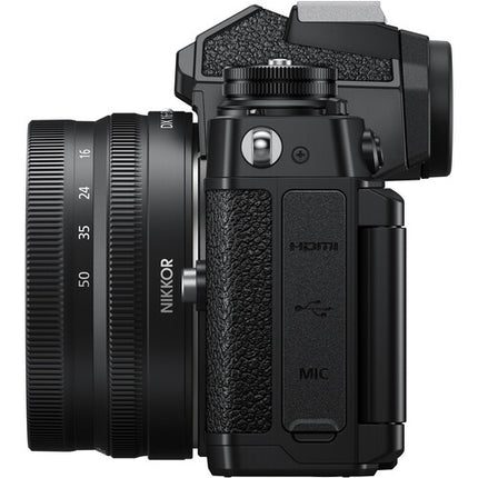 Nikon Zfc Cámara Sin Espejo 20.9MP 4K con Lente 16-50mm Bundle Básico