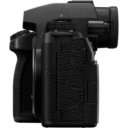 Panasonic LUMIX S5 IIX Cámara sin Espejo 24.2MP 6K30p 128GB Kit Completo