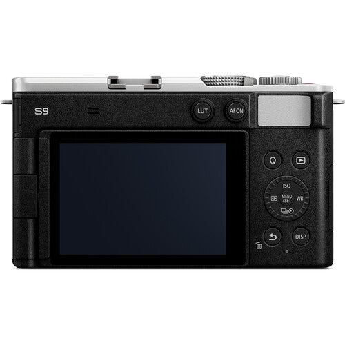 Panasonic LUMIX S9 Cámara Sin Espejo 24.2MP Visor 18-40mm Kit Blanco Plata