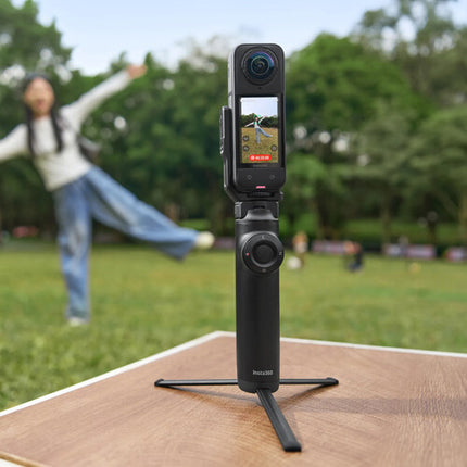 Insta360 Free Framing Selfie Stick para X5 con trípode y montura 13