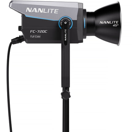 Nanlite FC720C Spotlight LED RGB para video 119000 Lux 2400-12000K con reflector y estuche