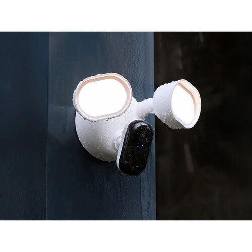 Arlo 2K Cámara Exterior con Foco Cableada Visión Nocturna 2560x1440 2000 Lúmenes