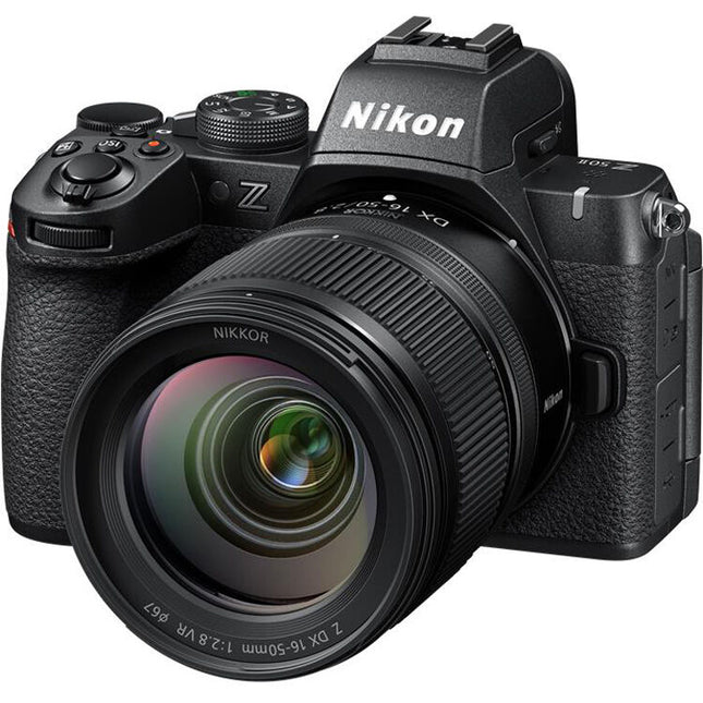 Nikon Z50 II Cámara Sin Espejo con Lente NIKKOR Z DX 16-50mm f/2.8 VR 20.9MP UHD 4K60p