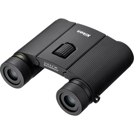Nikon 8x25 Trailblazer II Binoculares 60 3° Ángulo Compactos y Resistentes