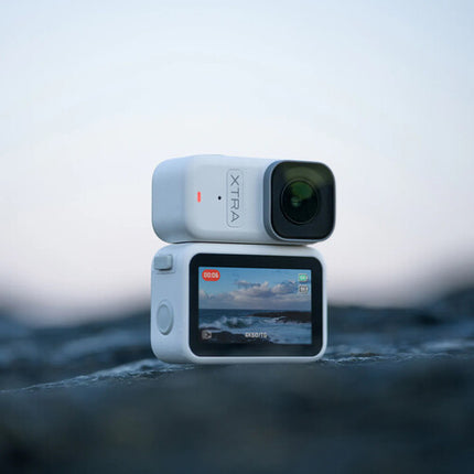 Xtra Atto Cámara de Acción 4K60 143° FOV 128GB con Vision Dock Multifuncional