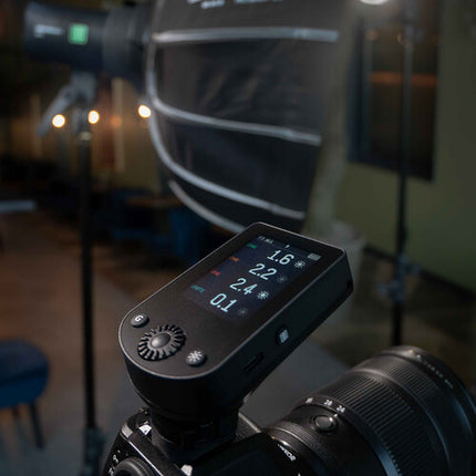 Elinchrom Transmitter Pro X Nikon Transmisor 20 Canales 656 Pies Alcance