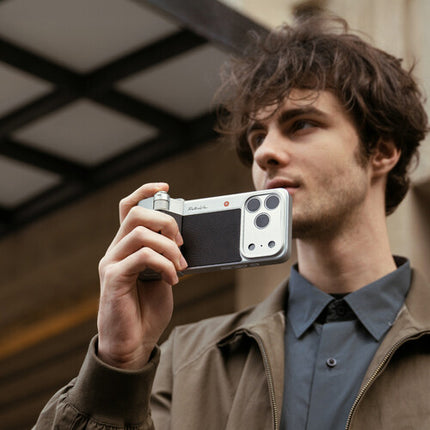 PGYTECH RetroVa Grip Kit para iPhone 16 Pro Max Funda con Control Foto y Slot microSD