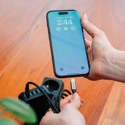 Verbatim Cable USB-C 2.0 100W 3.93 Pies Sync y Carga Reforzado