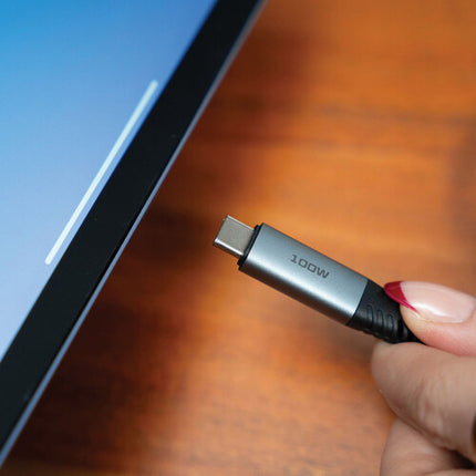 Verbatim Cable USB-C 2.0 100W 3.93 Pies Sync y Carga Reforzado