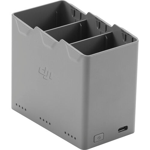 DJI Two-Way Charging Hub para Mini 5 Pro carga 3 baterías y salida 65W