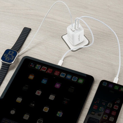 Targus 65W GaN Cargador de Pared USB 3 Puertos con Cable USB-C 3.3'
