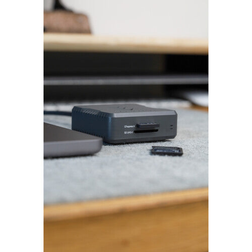 ProGrade Digital Lector de Tarjetas CFexpress Tipo A y UHS-II SDXC USB4 40 Gb/s con Base Magnética