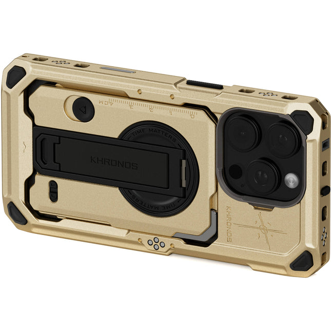Tilta Khronos x On the Roam Funda Expandible para iPhone 16 Pro Oro