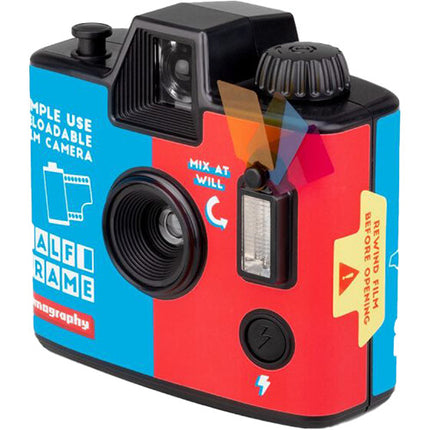 Lomography Half-Frame Cámara de Película Recargable LomoChrome Classicolor 40 Fotos con Lente 21mm f9 y Flash Integrado