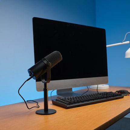 Saramonic MV Pod Micrófono Dinámico Cardioide USB XLR 1.14 Pulgadas 24-Bit 48 kHz con Soporte de Escritorio y Filtros Pop