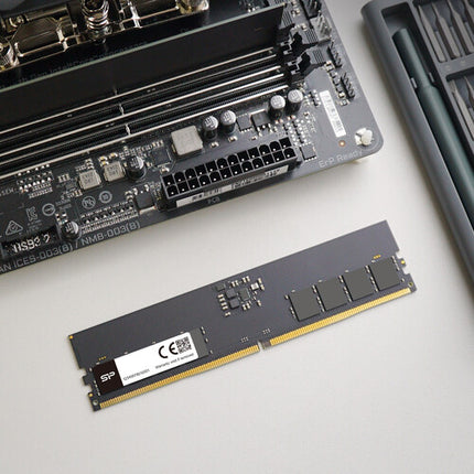 Silicon Power Módulo de Memoria DDR5 16GB 4800 MT/s UDIMM 288 Pines