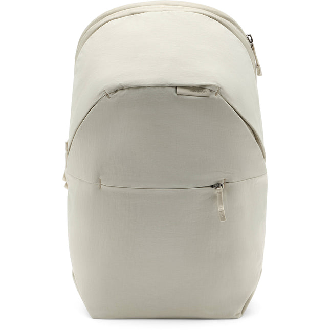Peak Design City Backpack Moon 22L Mochila Resistente al Clima con Bolsillos para Laptop y Tablet