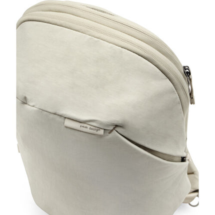 Peak Design City Backpack Mochila Urbana 15L con Compartimentos para Laptop y Tablet Resistente al Agua