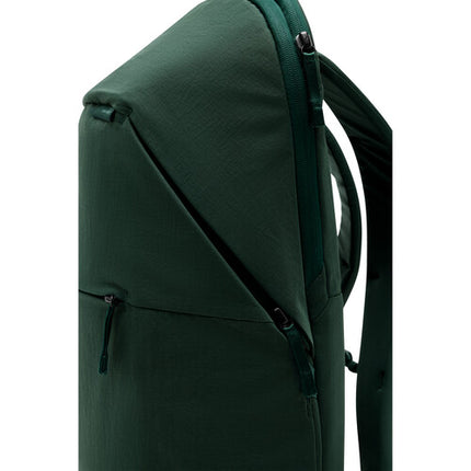 Peak Design City Backpack Cypress 22L Mochila Resistente al Clima con Bolsillos para Laptop y Tablet