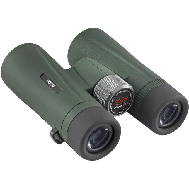 Kowa 10x42 BD III XD Binoculares con Ángulo 72° y Enfoque 1.8m Estuche y Correa