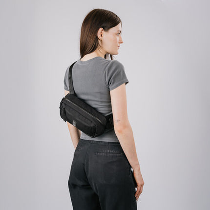 Chrome Industries Micro Kadet Sling Negro 3L Resistente al Agua 10.5x5.3x2.8 pulgadas