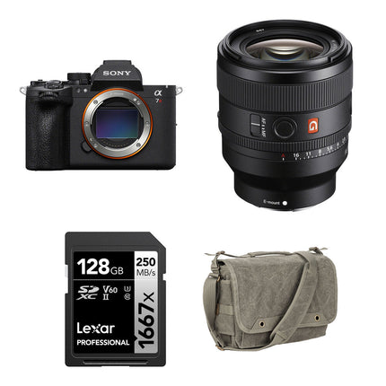 Sony a7R VI Cámara sin Espejo 66.8MP 30fps 50mm f1.4 + Kit Básico