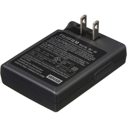 Cargador FUJIFILM BC-50B para batería NP-50 con indicador LED