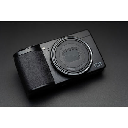 Ricoh GR IV Cámara Digital Edición 30 Aniversario 25.7MP 28mm f2.8 Kit Completo