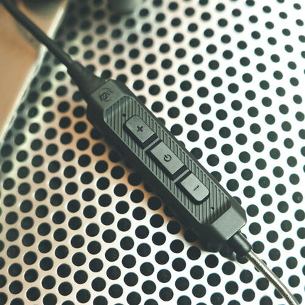 MEE audio BT3 Adaptador Bluetooth para Monitores In-Ear aptX LDAC 14h reproducción