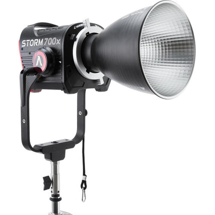 Aputure STORM 700x Luz LED Tunable White 16730 Lux 2500-10000K Cine Kit