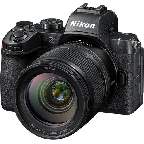 Nikon Z50 II Cámara Sin Espejo 20.9MP 4K 16-50mm f2.8 con Bolsa y Tarjeta 64GB