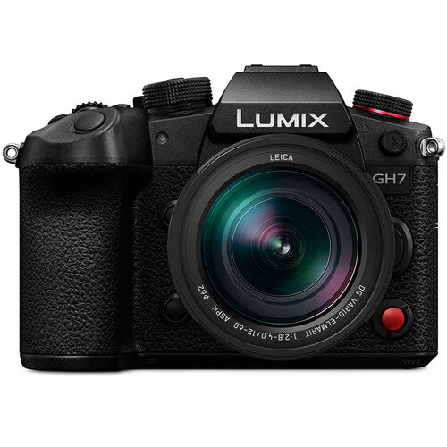 Panasonic LUMIX GH7 Cámara Sin Espejo con Lente 12-60mm F2.8-4 y Kit Essentials 128GB