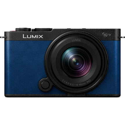 Cámara sin espejo Panasonic LUMIX S9 24.2MP Full Frame con lente 18-40mm y Kit de creación contenido